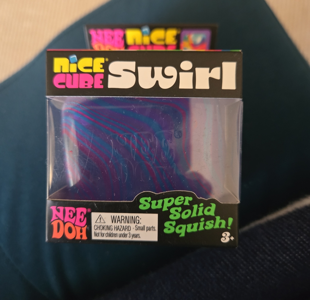 NeeDoh Nice Cube Swirl - Purple/Blue Super Solid Squish